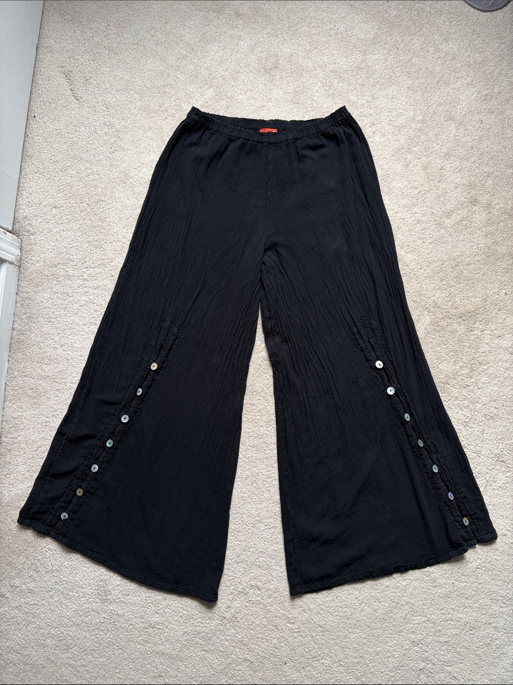 Oh My Gauze Black Wide Leg Button Detail Pants Size 2 100% Cotton Boho